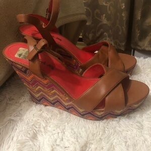 American Eagle Wedged Sandal - Size 11